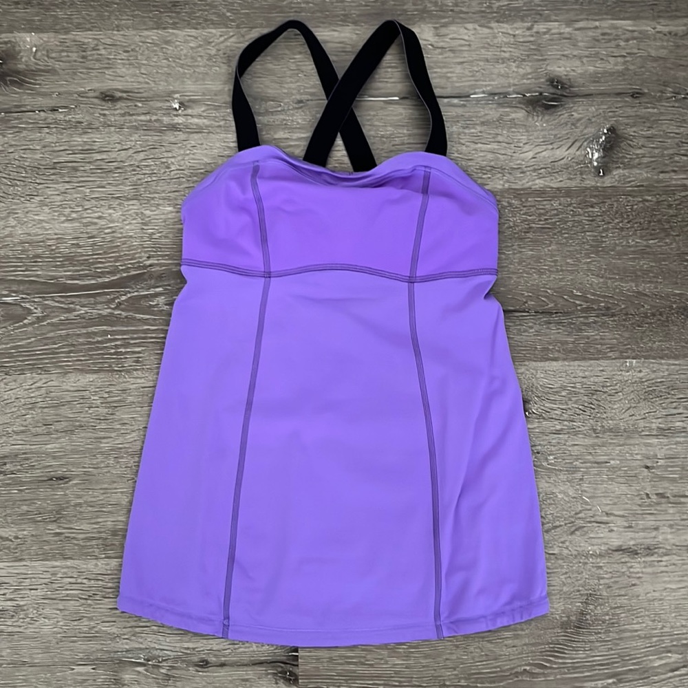 Lululemon tank